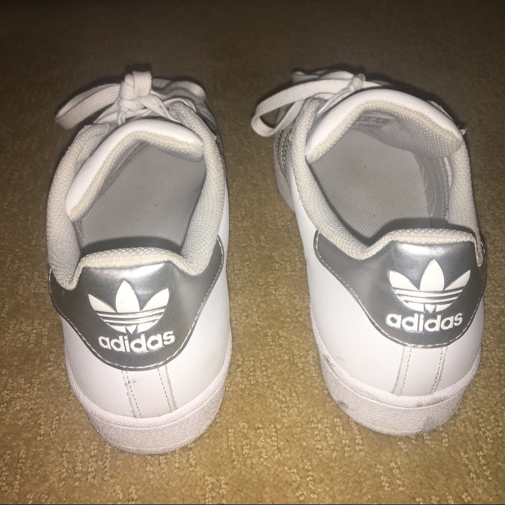 Adidas Silver Superstars Women Size 10 - Picture 8 of 8